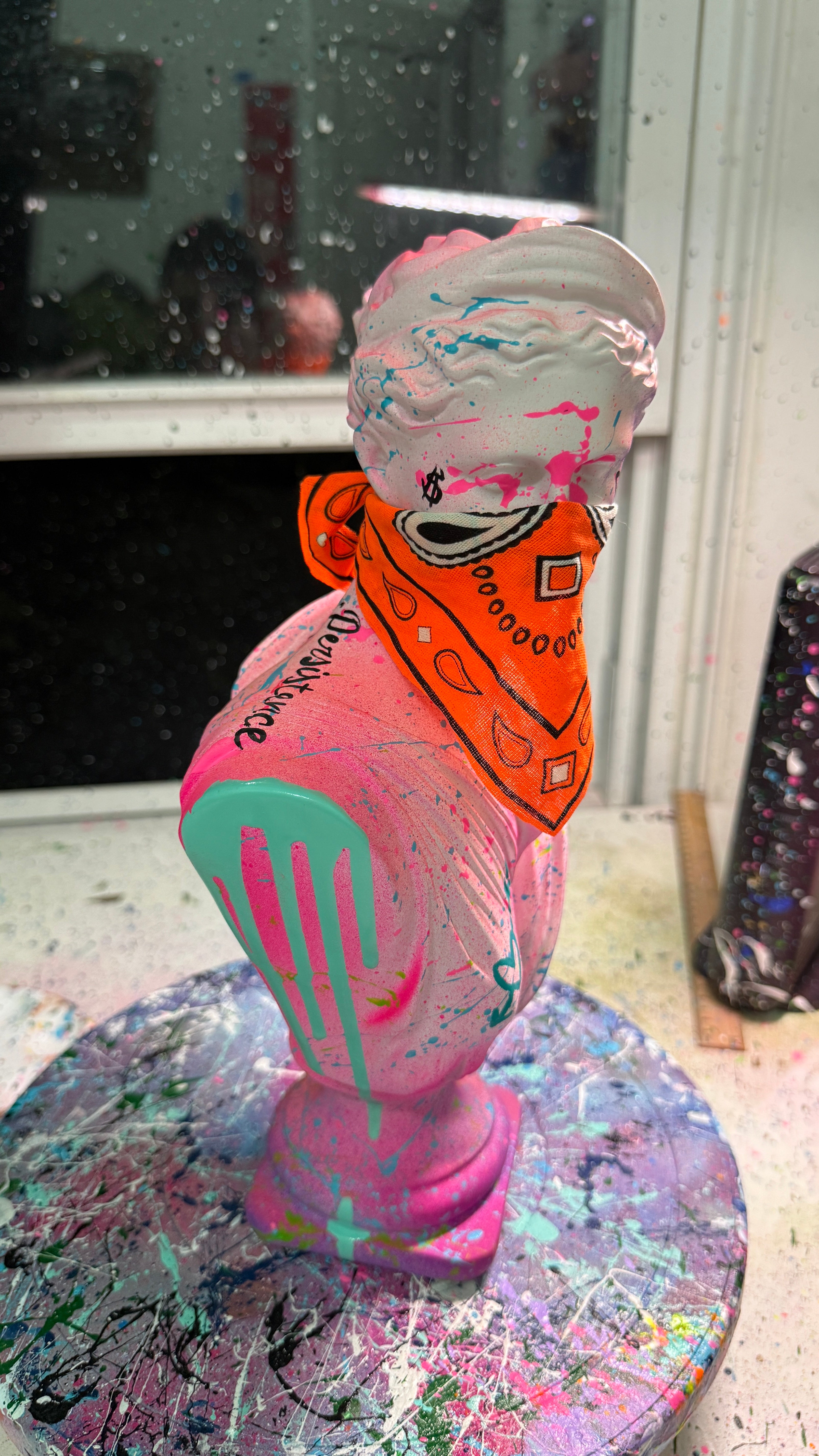 Arte Urbano Renacido - 

Bust Bandit One of One