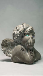 Escultura "Fall Angel"